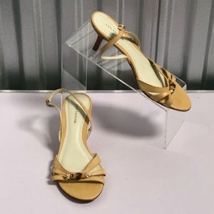 Ann Taylor Open Toe Tan Sandals Low Heel